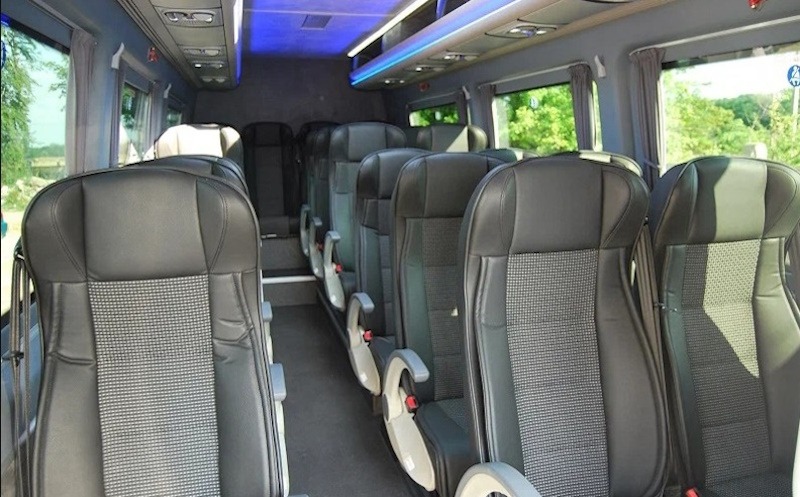 микроавтобус фольксваген крафтер 19 мест аренда в Минске